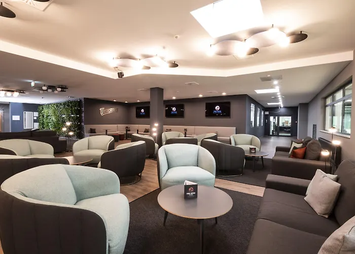 Feel Good Hotel