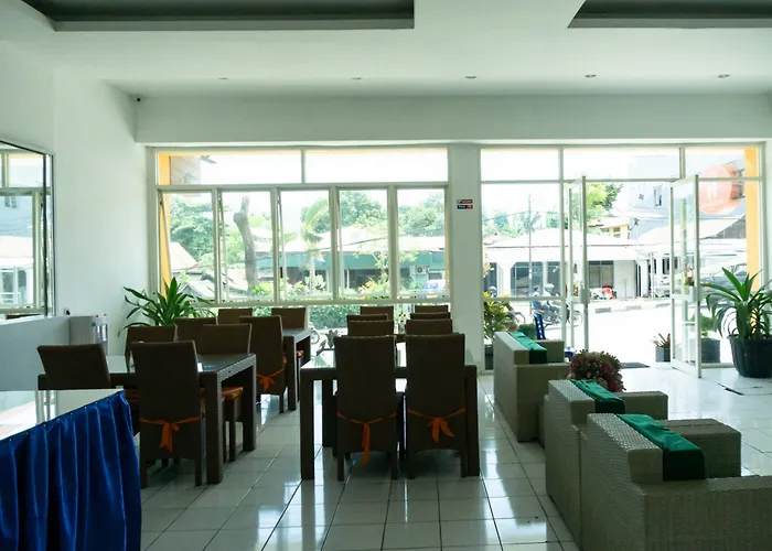 Reddoorz Plus @ Ende City Center