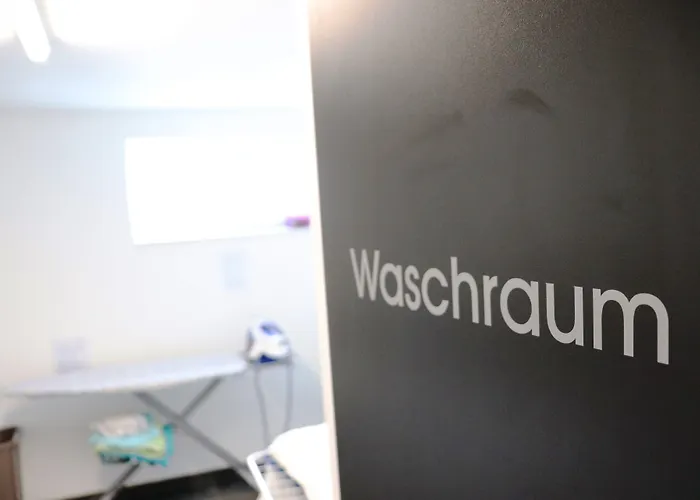Hotel M24 - Alle Zimmer mit Küchenzeile