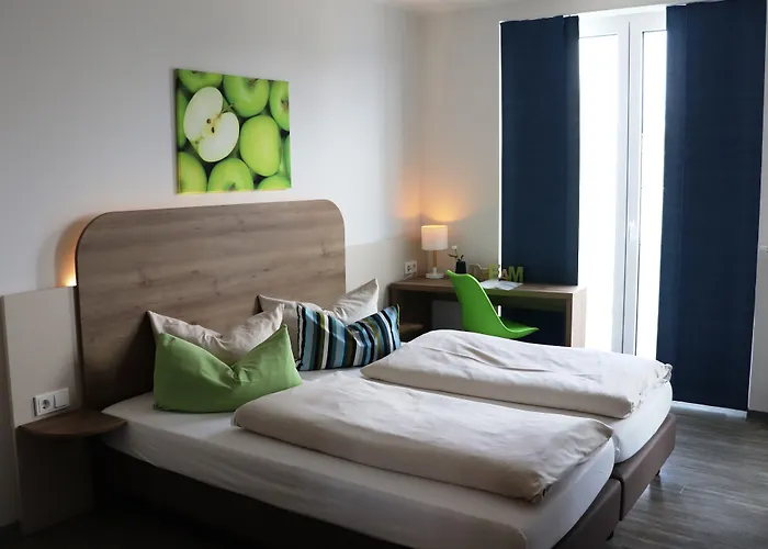 Hotel M24 - Alle Zimmer mit Küchenzeile