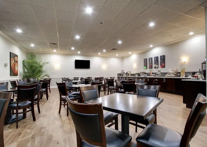 Doubletree By Hilton Quincy