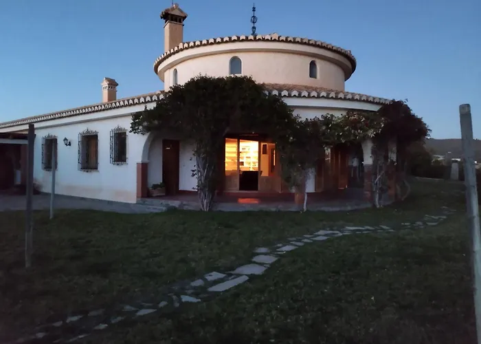 Hotel Cortijo De La Luna