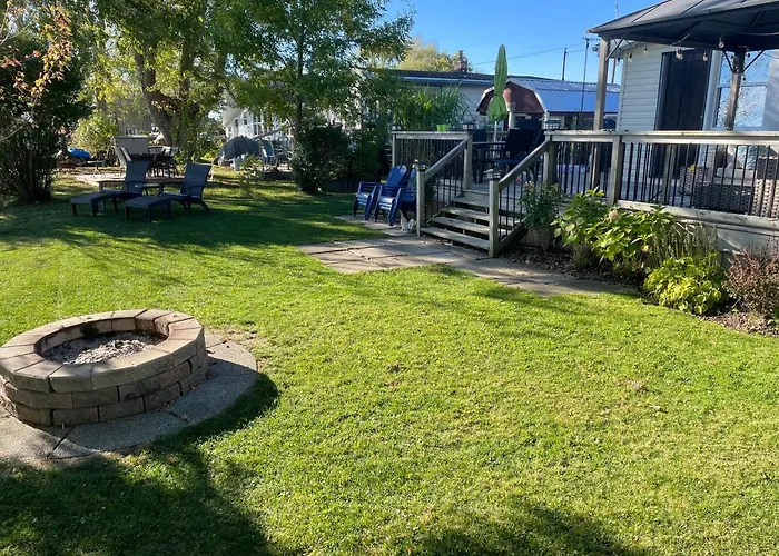 Lakefront Lake Erie With Amazing Sunset Views 3Br Pet Friendly 1 Hr From Hamilton And Niagara
