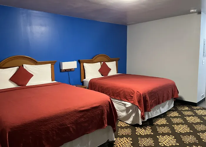 Midway Motel