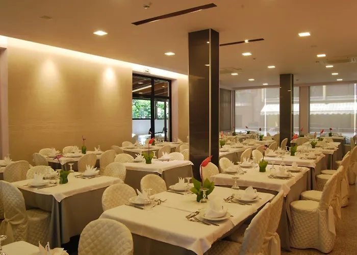 Hotel Clara