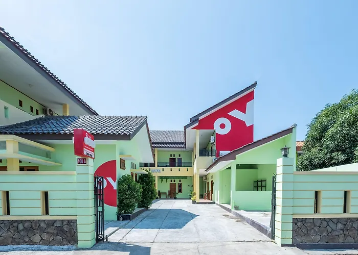 Oyo 1399 Cemara Residence Syariah