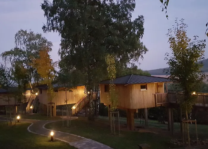 Hotel Waldquelle - Baumhaushotel Aerzen