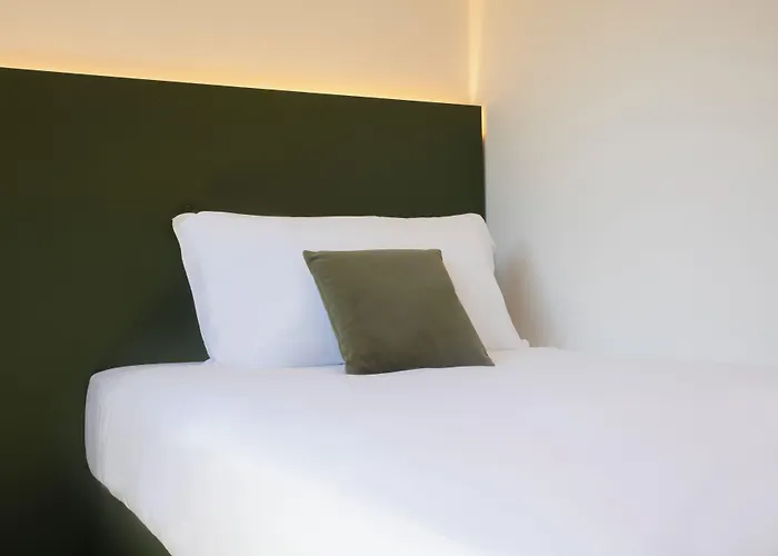 The City Hotel