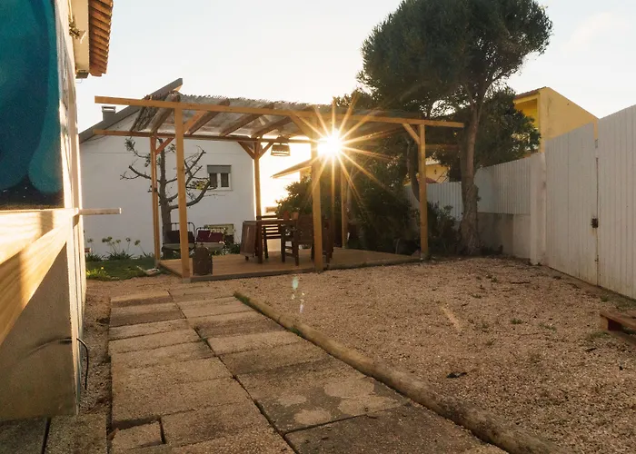 Hospedium Republica Surf House - Coxos Beach, Ericeira