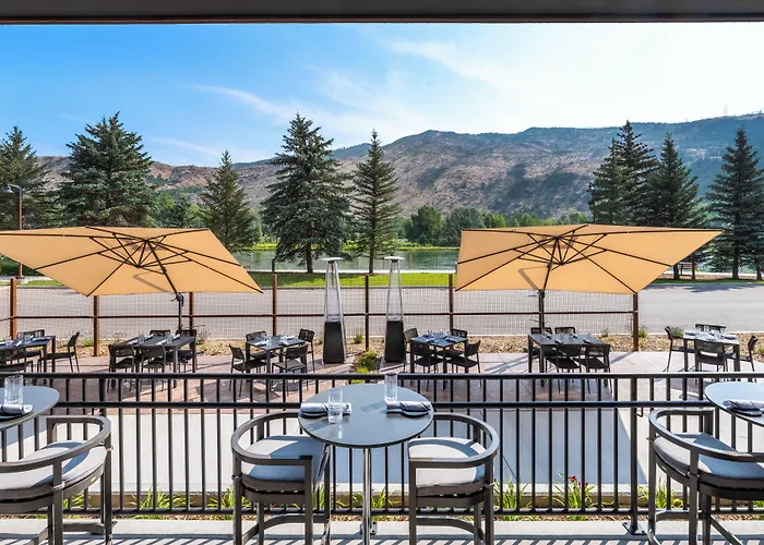 The Hoffmann Hotel Basalt Aspen Tapestry Collection Hilton