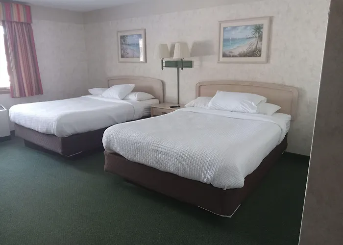 Paradise Shores Hotel