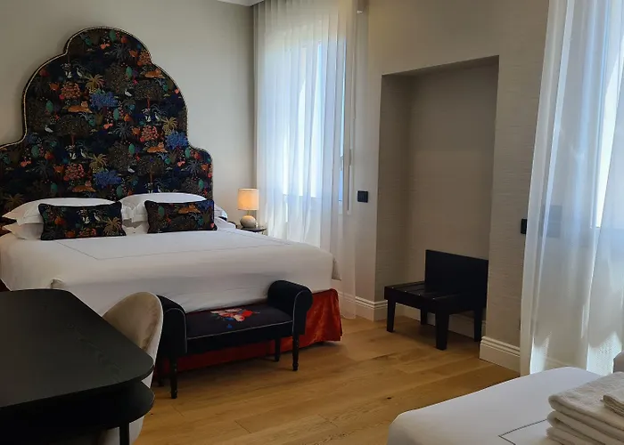 Hotels in Messina