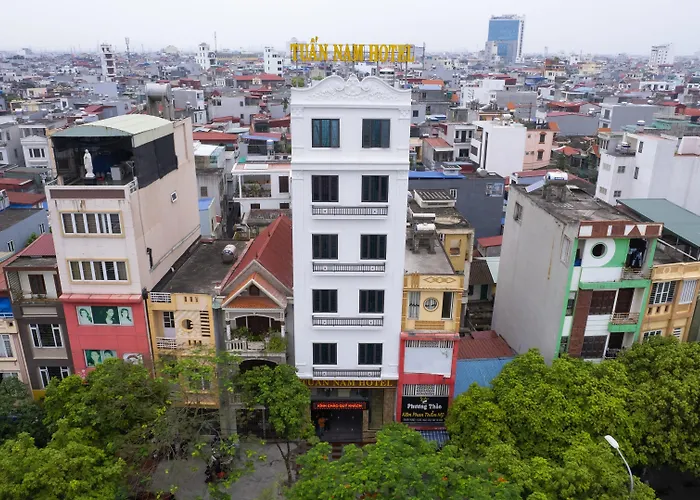 Tuan Nam Hotel