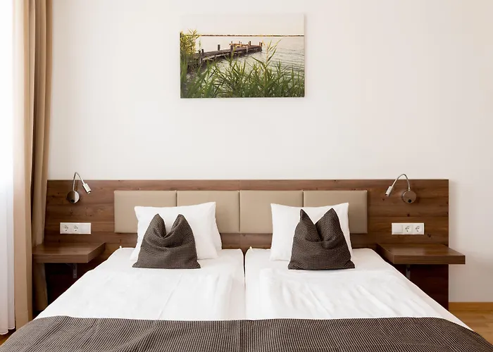 Hotel Am See Rust