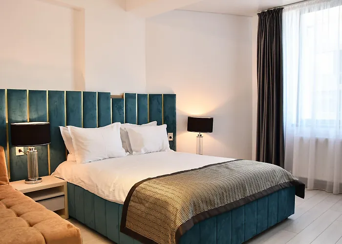 Azimuth Hotel By Building Stefan - Hotel Building Stefan Resort I Sud
