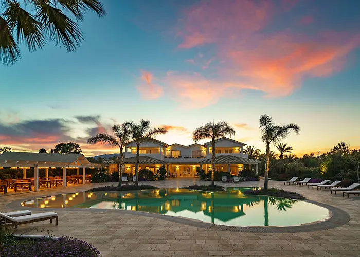 Sant Efis Hotel