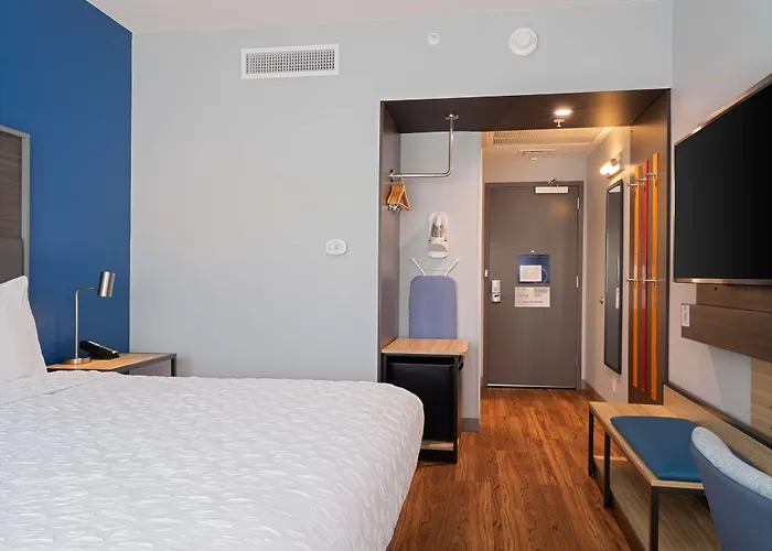 Tru By Hilton Atlanta Airport College Park