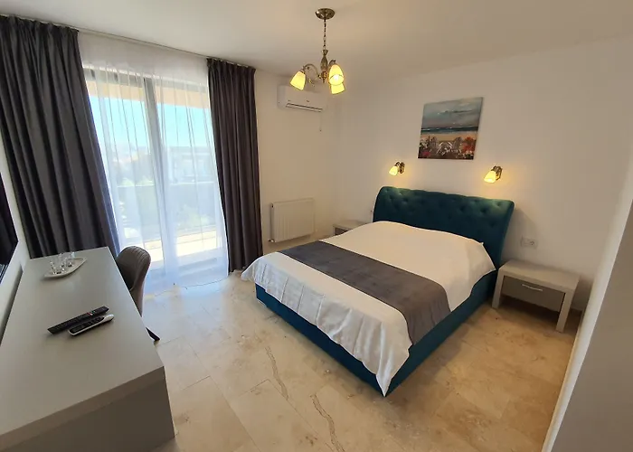 Roca Del Mar