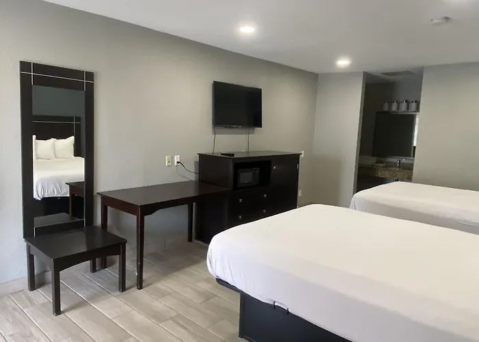 Falcon Executive Inn