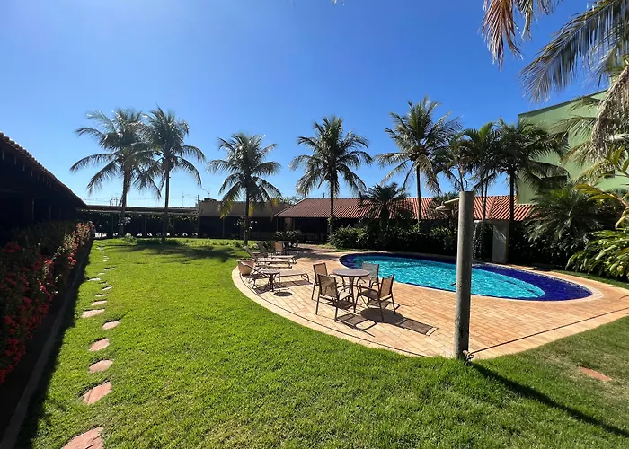 Premier Garden Hotel