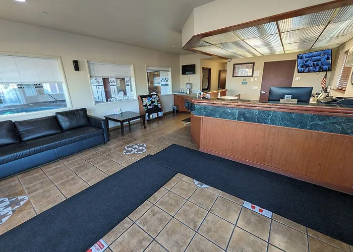 Toppenish Inn And Suites