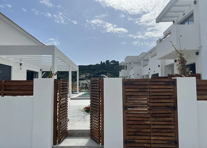 Κimiro Hotel Tsilivi