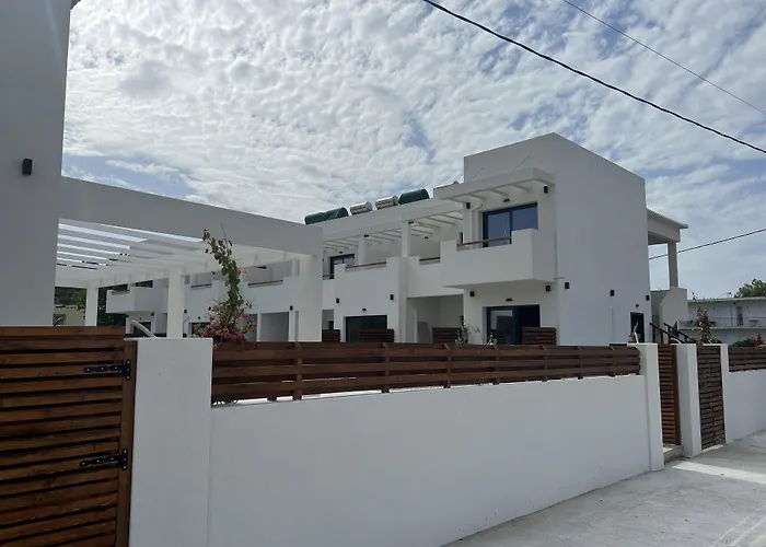 Κimiro Hotel Tsilivi