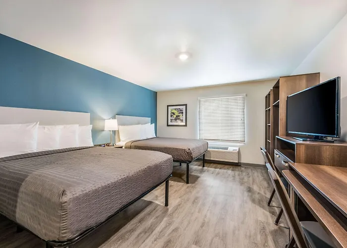 Woodspring Suites Linden