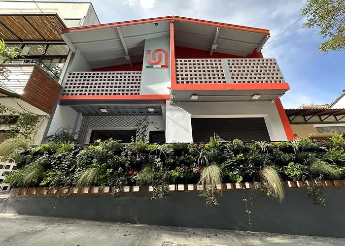 Colinkhouse Hotel