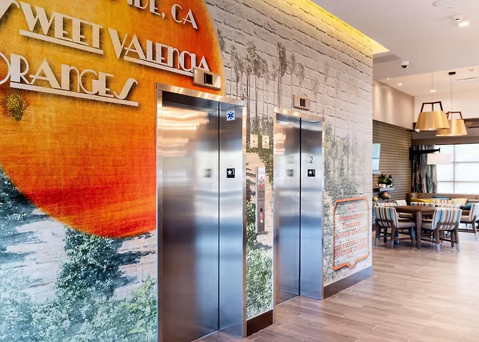 Hampton Inn Riverside Downtown Convention Center