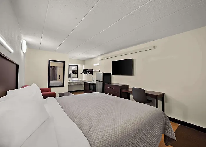 Suburban Studios Peoria
