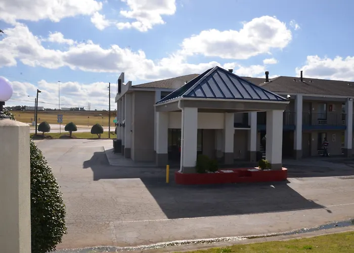 My Home & Suites Covington