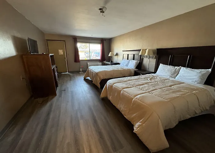 Clintonville Motel