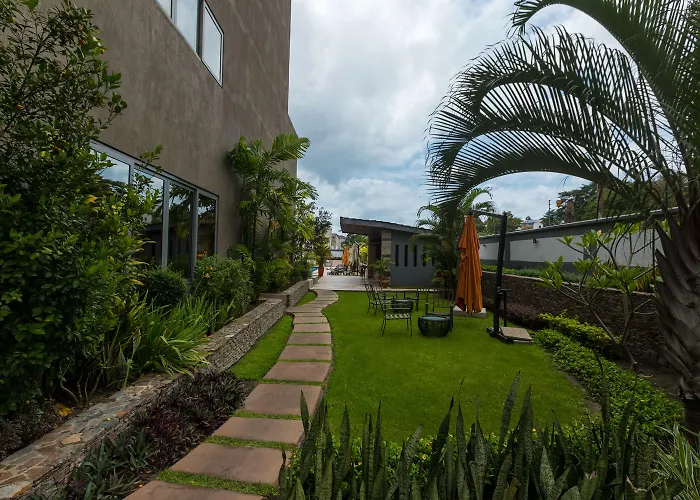 The Palms By Eagles, Takoradi