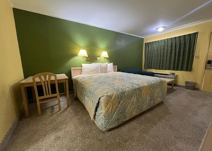Antlers Inn