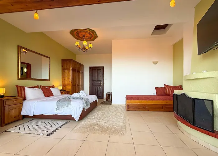 Pliades Traditional Guesthouse