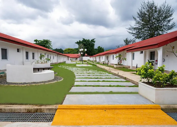 Heliconia Park Hotel And Golf Resort