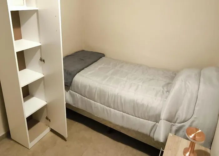 Parvis Magna Hostal
