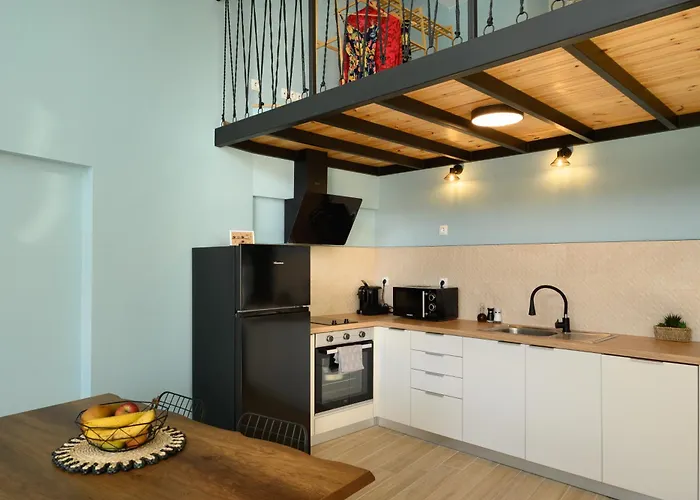Cestrum Suites