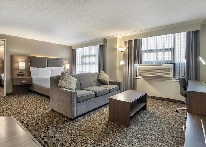 Best Western Plus Carlton Plaza Hotel