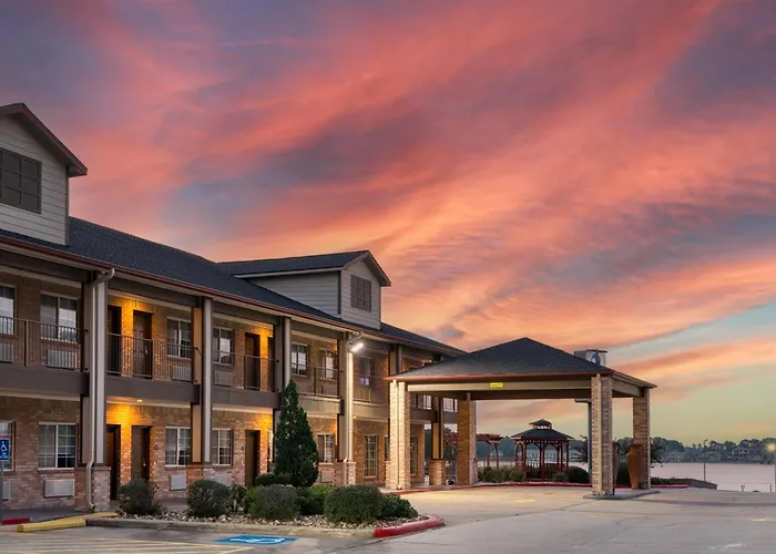 Best Western Lake Conroe Inn