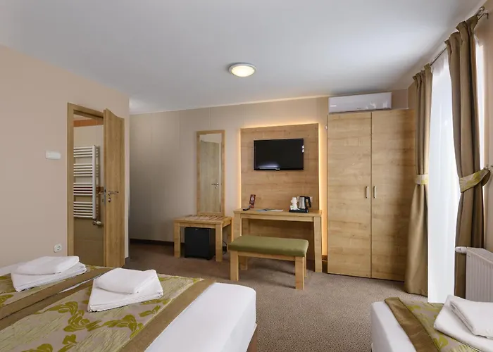Hotel Honti Wellness Es Konferencia Szalloda