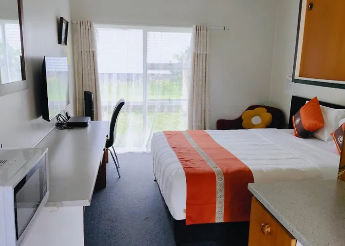 Motel Six