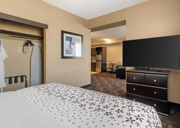 Best Western Plus Fox Creek