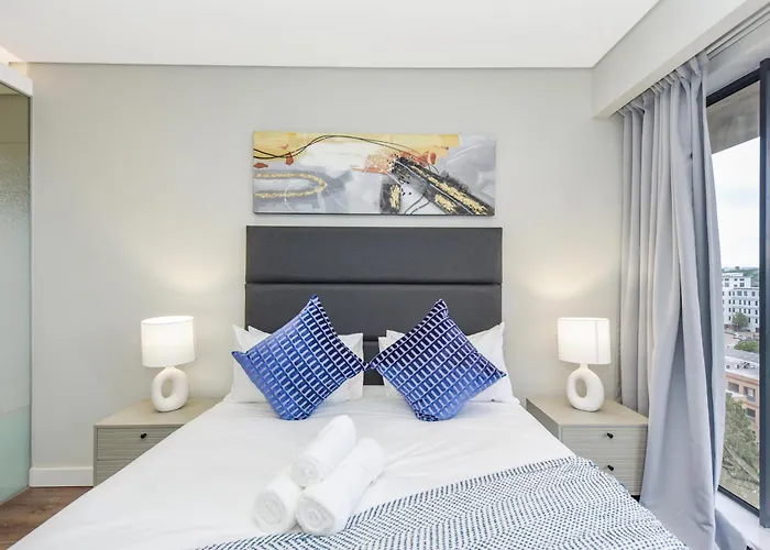 Deluxe Self-Catering Apartment | Park Central