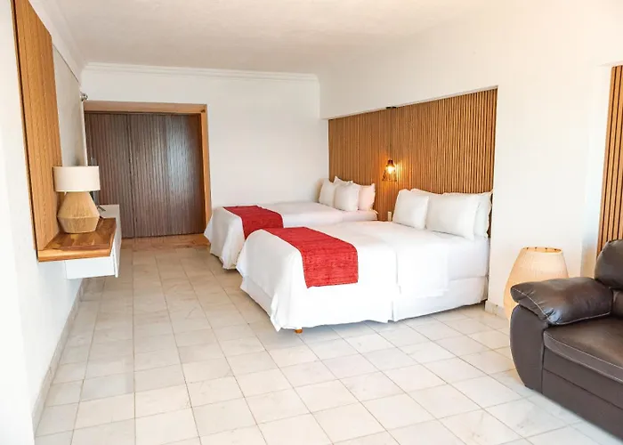 Hotel San Carlos Plaza