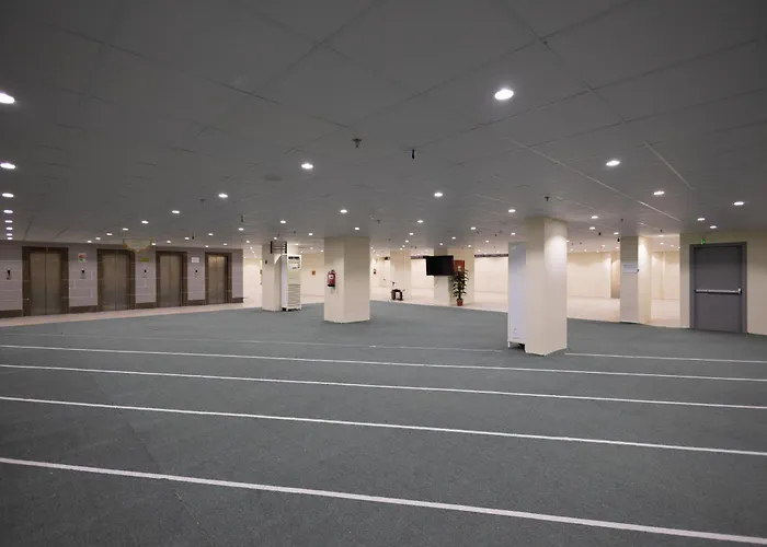 Al Zaereen Hotel 2