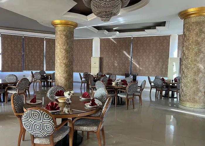 La Mer Hotel
