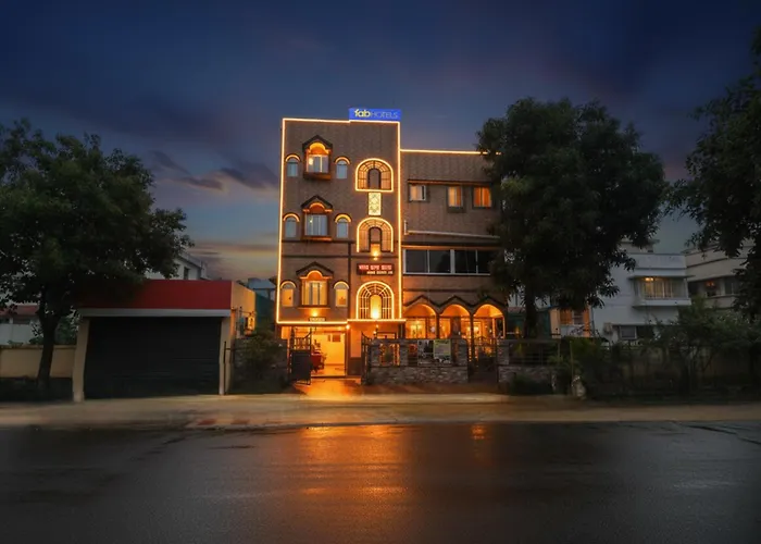 Fabhotel Sriya - City Center, Durgapur
