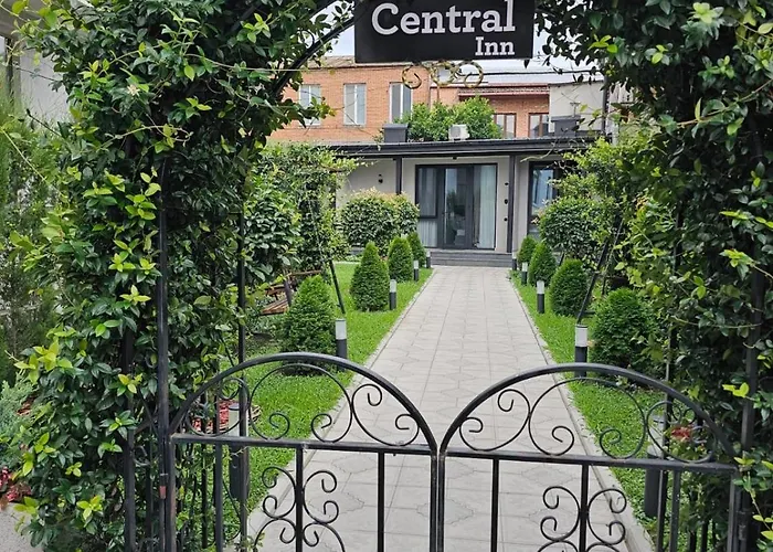 Central Inn